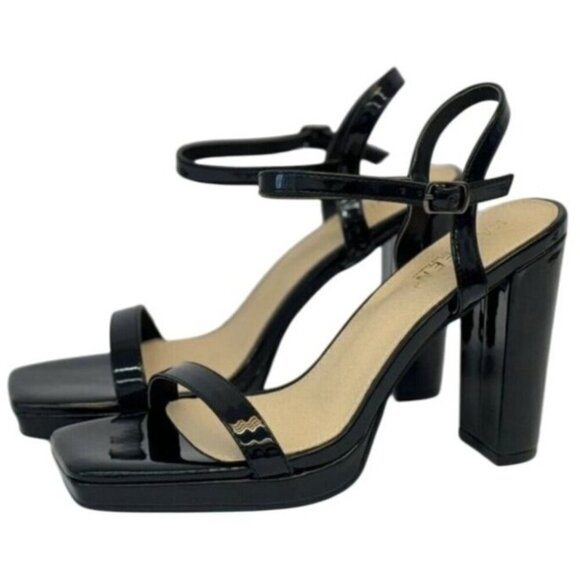 KAYLEEN / Nahlah-7 / Black Patent / Leather/  High Block Heel / Sandals - Picture 3 of 8